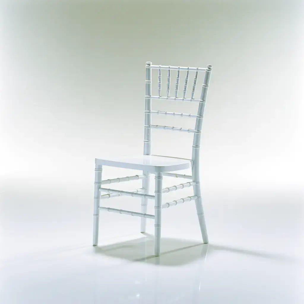 Silla con respaldo de barrotes y estructura fina - verde